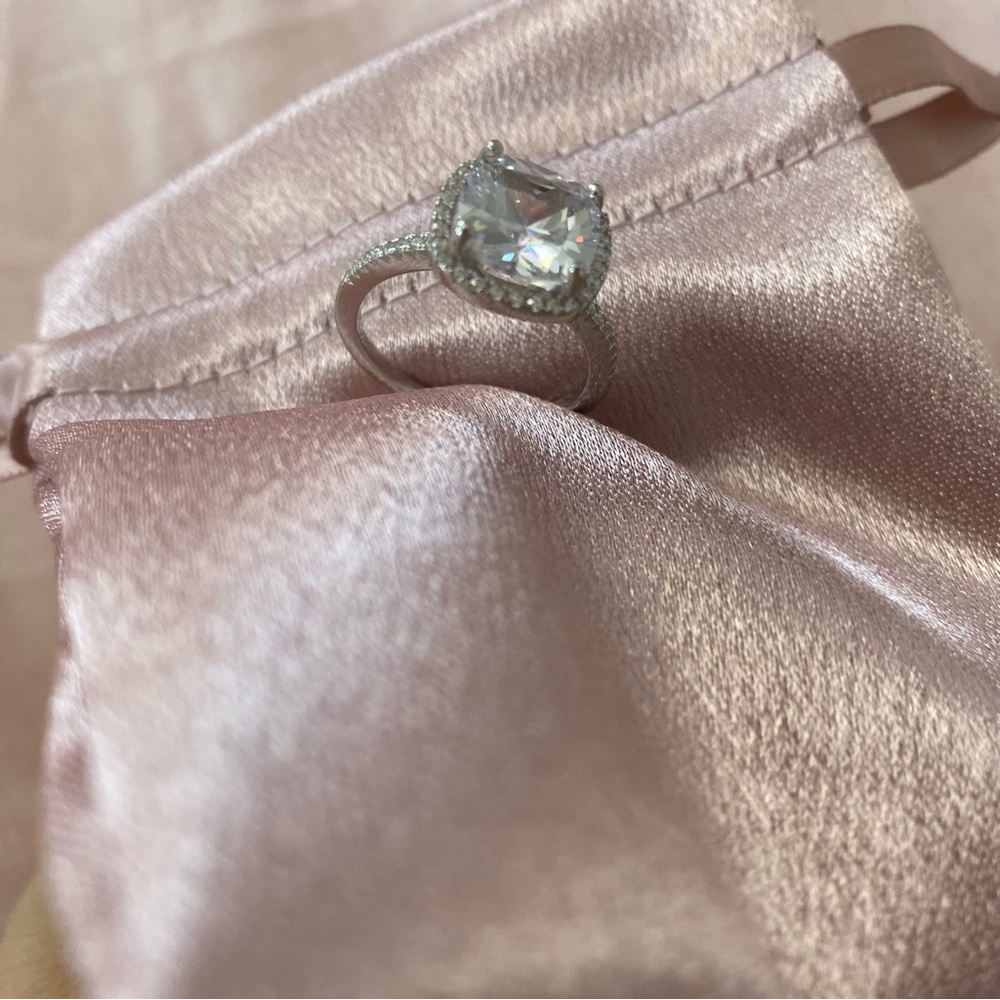 Classic Solitaire Halo Engagement Ring in Silver with Clear Stone - Picture 4 of 6